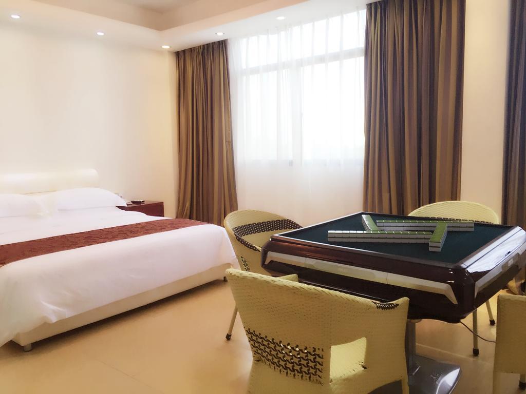 Jian Guo Grand Hotel Ban Si Khay Esterno foto